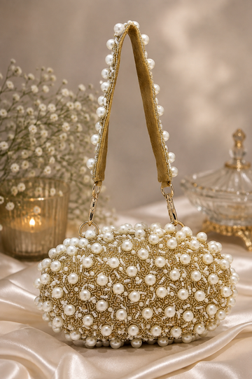 Pearl Serene Clutch