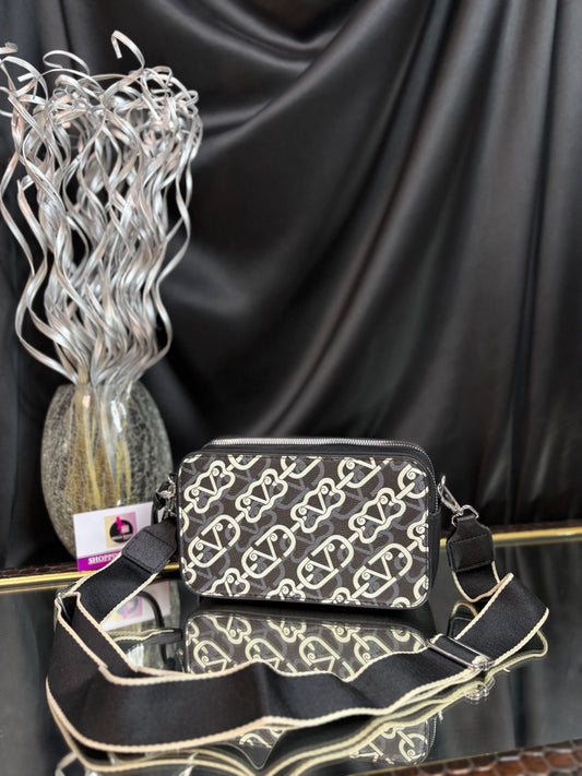 Noir Sling